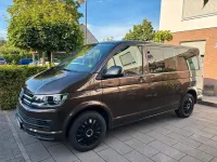 Gebraucht VW Caravelle 204 PS (150 kW) 2019 Braun Van