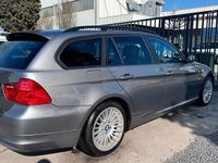 Gebraucht BMW 320 Comfort Edition 170 PS (125 kW) 2009 Grau Kombi