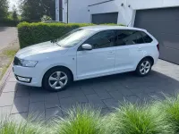 Gebraucht Skoda Rapid Ambition 86 PS (63 kW) 2015 Weiß Kleinwagen