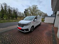 Second-hand Renault Trafic 150 CP (110 kW) 2023 Alb Monovolum