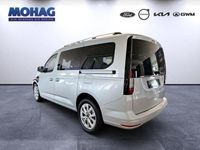 Gebraucht Ford Tourneo Titanium 150 PS (110 kW) 2025 Silber Van / Kleinbus