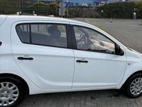 Gebraucht Hyundai i20 Classic 78 PS (57 kW) 2009 Weiß Limousine
