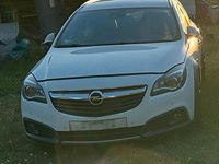 Gebraucht Opel Insignia Country Tourer 194 PS (142 kW) 2014 Weiß Kombi