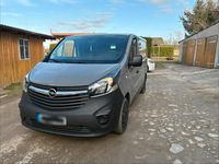 Gebraucht Opel Vivaro 145 PS (106 kW) 2017 Grau Van / Kleinbus