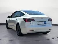 Gebraucht Tesla Model 3 152 kW (208 PS) 2021 Weiß Limousine
