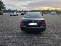 Second-hand Mercedes E240 177 CP (130 kW) 2002 Andere farben Berlinǎ