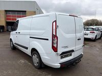 Gebraucht Ford Transit Custom 131 PS (96 kW) 2019 Weiß Van / Kleinbus
