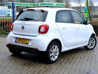 Gebraucht Smart ForFour Proxy 71 PS (52 kW) 2015 Weiß Kleinwagen