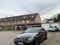 Gebraucht Mercedes E220 Edition 170 PS (125 kW) 2014 Schwarz Limousine