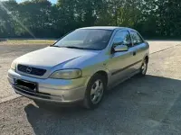 Second-hand Opel Astra 75 CP (55 kW) 2001 Argintiu Berlinǎ