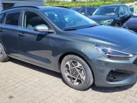 Neu Hyundai i30 GO! 150 PS (110 kW) 2026 Cypress grün Kombi