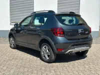 Gebraucht Dacia Sandero Celebration 90 PS (66 kW) 2018 Grau SUV