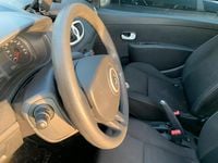 Gebraucht Renault Clio IV 75 PS (55 kW) 2012 Weiß Kleinwagen