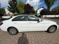 Gebraucht Mercedes C180 156 PS (114 kW) 2014 Weiß Limousine