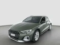 Gebraucht Audi A3 Ambiente 204 PS (150 kW) 2025 Distriktgrün metallic Kombi