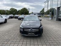 Gebraucht Mercedes B200 Progressive 150 PS (110 kW) 2022 Unilack nachtschwarz Van / Kleinbus