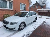 Gebraucht Skoda Octavia Style 150 PS (110 kW) 2016 Weiß Kleinwagen