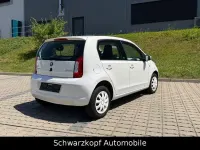 Gebraucht Skoda Citigo Active 60 PS (44 kW) 2016 Weiß Kleinwagen