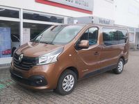 Gebraucht Renault Trafic Expression 145 PS (106 kW) 2015 Kupferbraun Van / Kleinbus