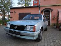 Gebraucht Opel Ascona S 90 PS (66 kW) 1985 Helliosblaumetallic Limousine