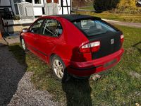 Second-hand Seat Leon 180 CP (132 kW) 2000 Roșu Hatchback