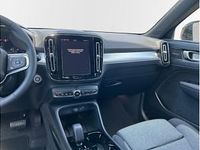 Gebraucht Volvo XC40 Plus 197 PS (144 kW) 2025 Schwarz (onyx black / metallic) SUV