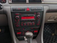 Gebraucht Audi A6 Comfort 179 PS (131 kW) 2000 Schwarz Kombi