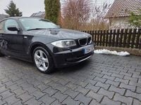 Gebraucht BMW 120 Sport Line 177 PS (130 kW) 2010 Schwarz Kleinwagen