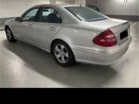 Brugt Mercedes E320 Avantgarde 208 HK (152 kW) 2004 Sølv Sedan