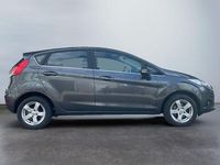 Gebraucht Ford Fiesta Titanium 101 PS (74 kW) 2016 Grau Limousine