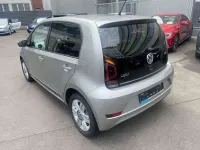 Gebraucht VW up! Beats 60 PS (44 kW) 2017 Tungsten silver Kleinwagen