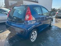 Gebraucht Peugeot 107 Filou 68 PS (50 kW) 2006 Blau Kleinwagen