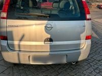 Second-hand Opel Meriva 105 CP (77 kW) 2004 Argintiu Monovolum