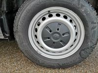 Neu VW T6.1 100 kW (136 PS) 2026 Graphite dust metallic Van