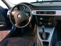 Gebraucht BMW 325 218 PS (160 kW) 2008 Blau Limousine