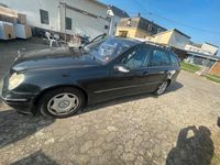 Gebraucht Mercedes 220 Avantgarde 150 PS (110 kW) 2004 Schwarz Kombi