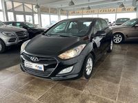 Gebraucht Hyundai i30 Trend 135 PS (99 kW) 2012 Schwarz Limousine