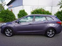 gebraucht Hyundai i30 cw blue Trend 1.6 CRDi - Euro6