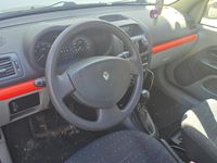 Gebraucht Renault Clio II 55 PS (40 kW) 2003 Silber Kleinwagen