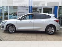 Neu Ford Focus Titanium 125 PS (91 kW) 2025 Silber (moondust silver metallic) Limousine