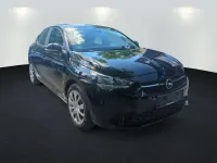 Gebraucht Opel Corsa-e Edition 100 kW (136 PS) 2023 Diamant schwarz/karbon schwarz Kleinwagen