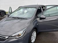 Gebraucht Opel Astra 105 PS (77 kW) 2015 Grau Kleinwagen