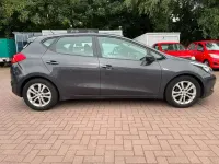 Gebraucht Kia Ceed Edition 7 99 PS (72 kW) 2012 Grau Kleinwagen