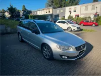 Gebraucht Volvo V70 181 PS (133 kW) 2014 Silber Kombi