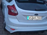 Gebraucht Ford Focus Sport 250 PS (183 kW) 2013 Weiß Limousine