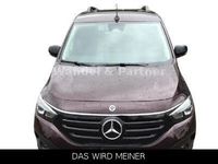 Gebraucht Mercedes EQT200 89 kW (122 PS) 2023 Rot Van / Kleinbus
