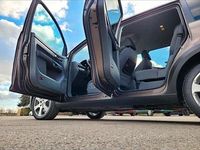 Gebraucht VW Touran 140 PS (102 kW) 2011 Braun Van / Kleinbus