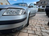 Gebraucht VW Passat 130 PS (95 kW) 2003 Silber Kombi