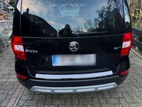 gebraucht Skoda Yeti 1.4 TSI Adventure outdoor Navi,Klina,Alu,SH