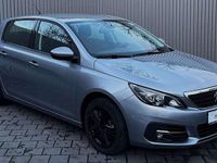 Gebraucht Peugeot 308 Active 131 PS (96 kW) 2021 Silber Kleinwagen